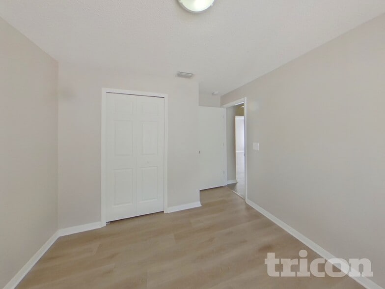 Building Photo - 4432 Country Hills Blvd