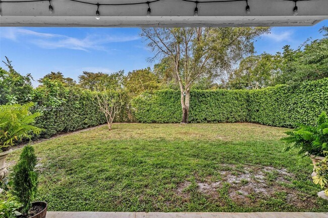 Building Photo - 1718 NW 97th Ave