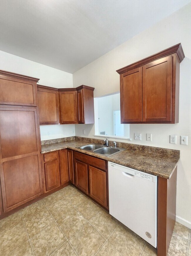 Building Photo - Rental House-Swannanoa, NC