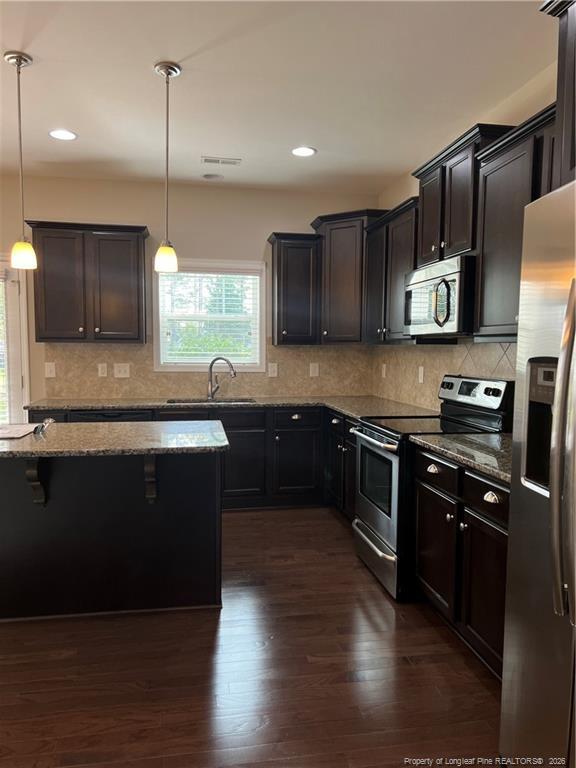 Building Photo - 32 Timber Skip Dr