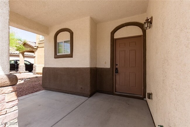 Building Photo - 3636 E Carisbrook Dr