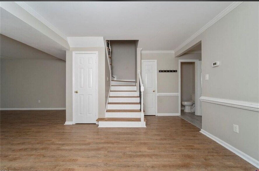 Building Photo - 418 Lake Havasu Dr
