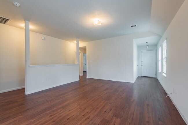 Building Photo - 14942 Hidalgo Valley Ln