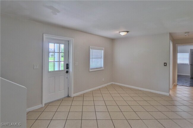 Building Photo - 18218 Poplar Rd