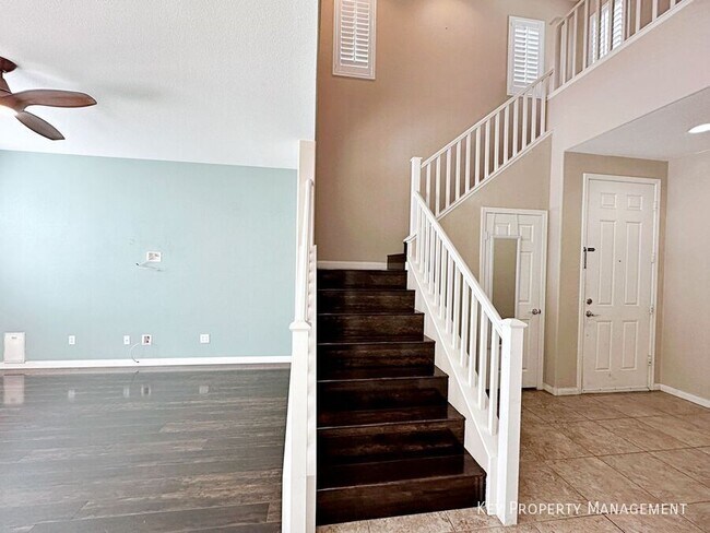 Building Photo - 9772 Bedstraw St