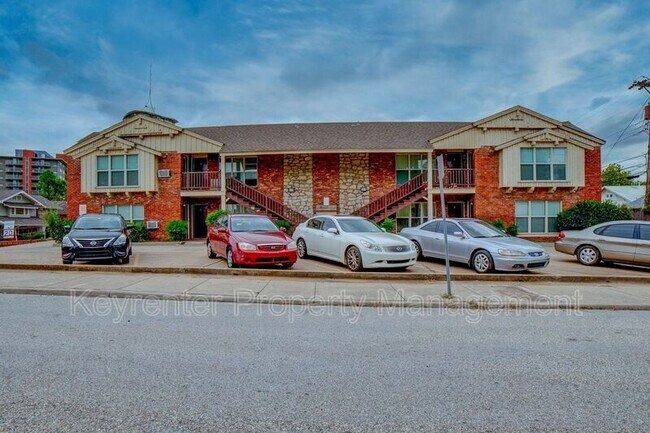 Building Photo - 1604 S Denver Ave.