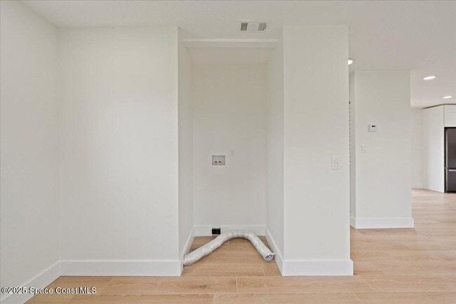 Building Photo - 301 W Rutgers St