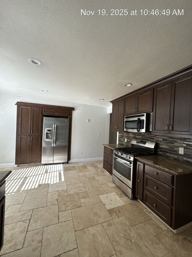 Building Photo - Coming soon! 3 Bedroom Home in North West Visalia!