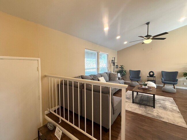 Building Photo - Fully Furnished 4 Bedroom Home! NO HOA! Park up to 6 vehicles! Pool and Spa! Close to Spring Moun...