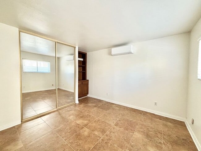 Building Photo - Oxnard | Silver Strand | 1 bed + 1 bath | ...