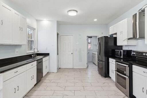 Building Photo - 79 19th St