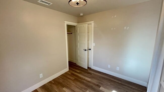 Building Photo - Extensively Renovated 3 Bedroom, 2 Bathroom Charmer in the Historic Railroad District