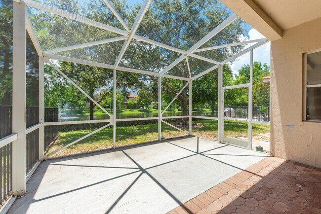 Building Photo - 1088 Grove Park Cir