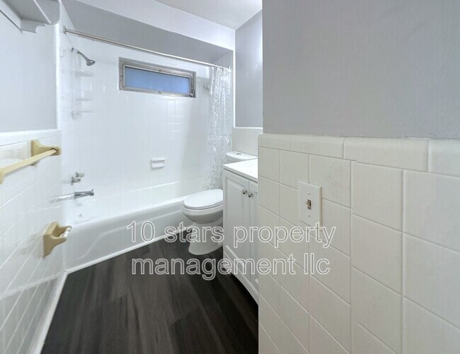 Building Photo - 972 San Christopher Dr