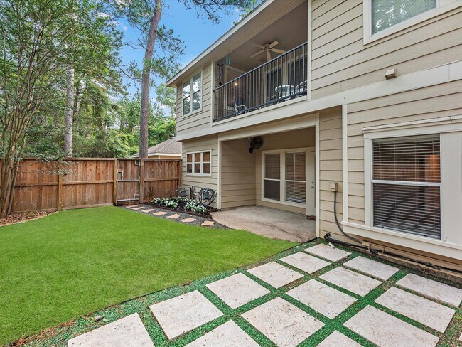 Building Photo - 142 N Magnolia Pond Pl