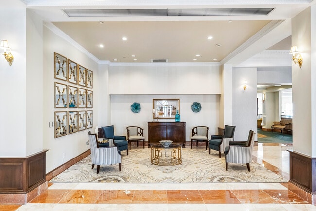 Building Photo - 700 Ocean Ave N