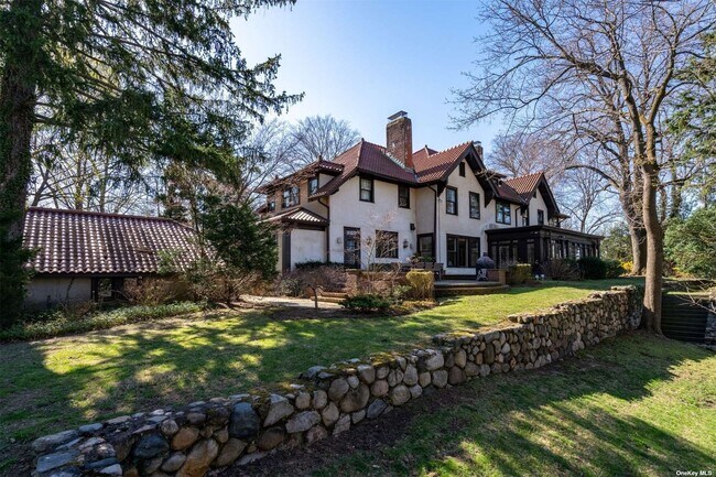 Building Photo - 31 Elm Sea Ln