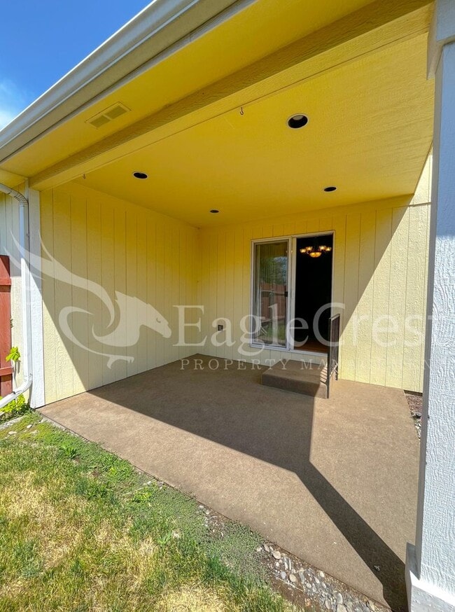 Building Photo - Single Family Home on Spagnuolo Loop