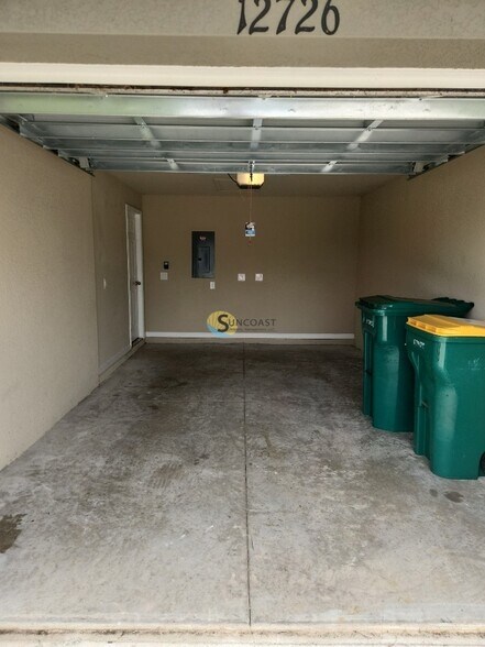 Building Photo - 12726 Buffing Rd