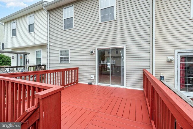 Building Photo - 409 Potomac Hills Dr