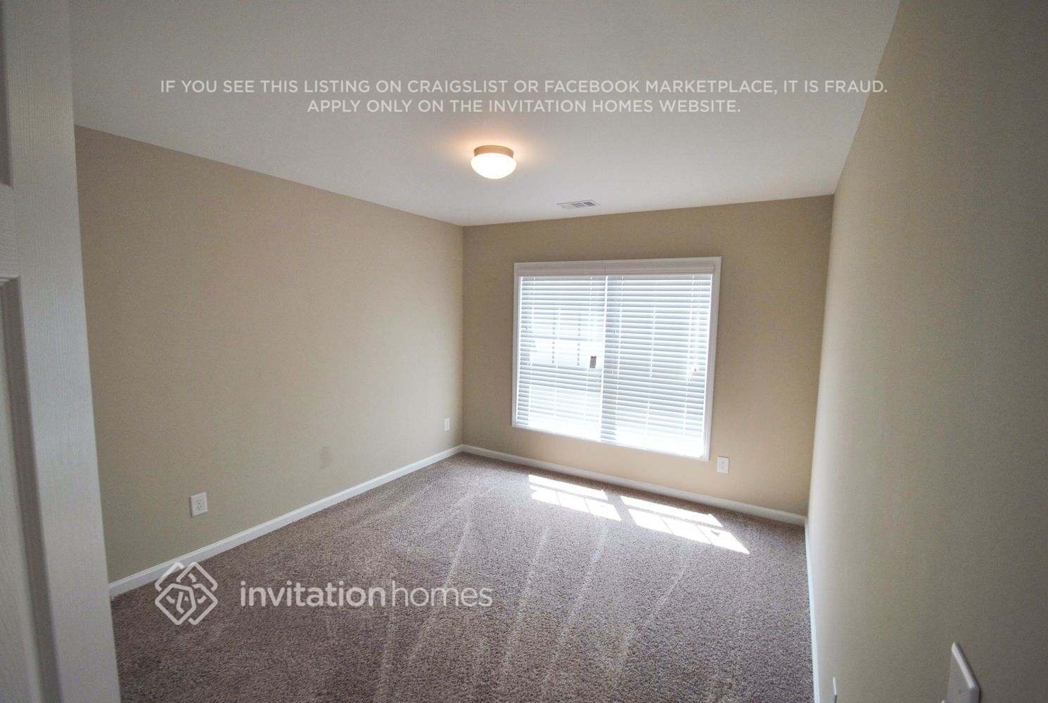 Building Photo - 3177 Wyesham Cir