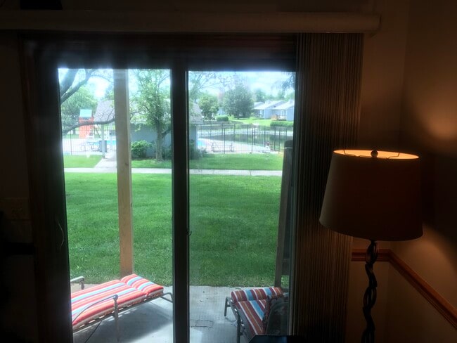 Building Photo - 101 S Rock Rd