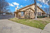 Building Photo - 2813 Newkirk Ct
