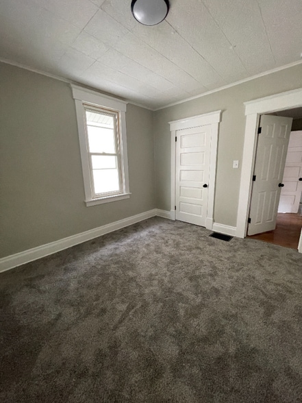 Building Photo - 4008 Heyward St