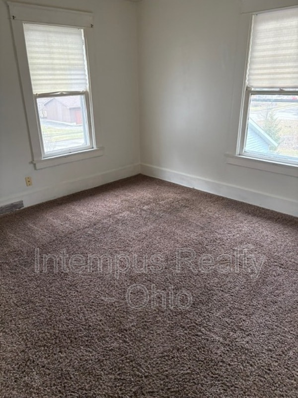 Building Photo - 54 Halls Heights Ave