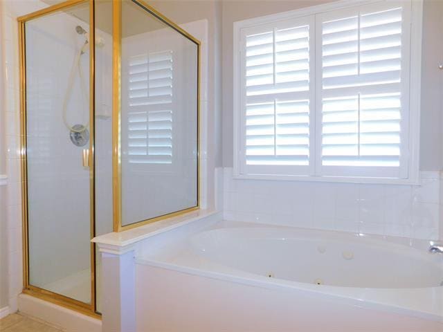 Building Photo - 3512 Yale Dr