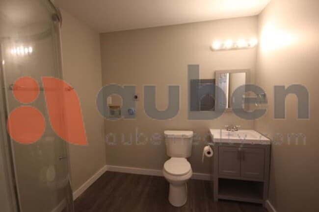 Building Photo - Newly Updated Studio in Brainerd