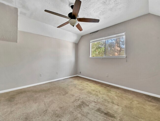 Building Photo - 3807 Winter Haven Dr