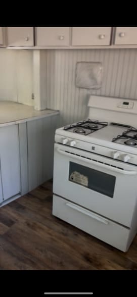 Building Photo - 951 N Auburn Ave