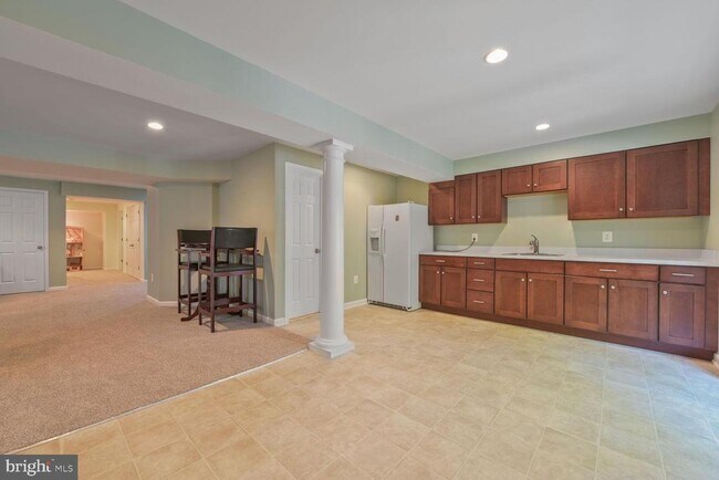 Building Photo - 5907 Tulloch Spring Ct