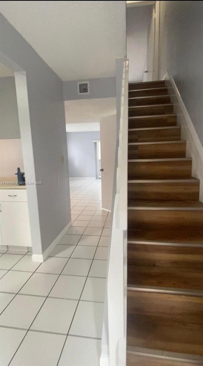 Building Photo - 2690 W 76th St