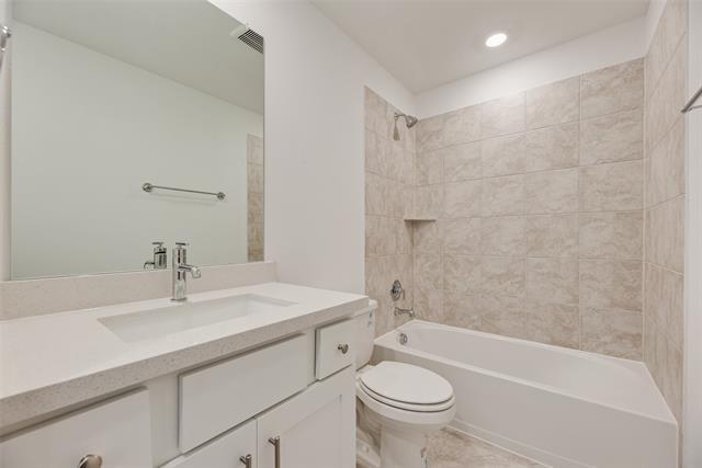 Building Photo - 128 N Sky Dr