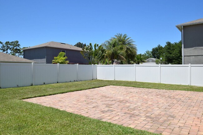 Building Photo - Comfortable 4/2.5 Home at Waterford Trails...