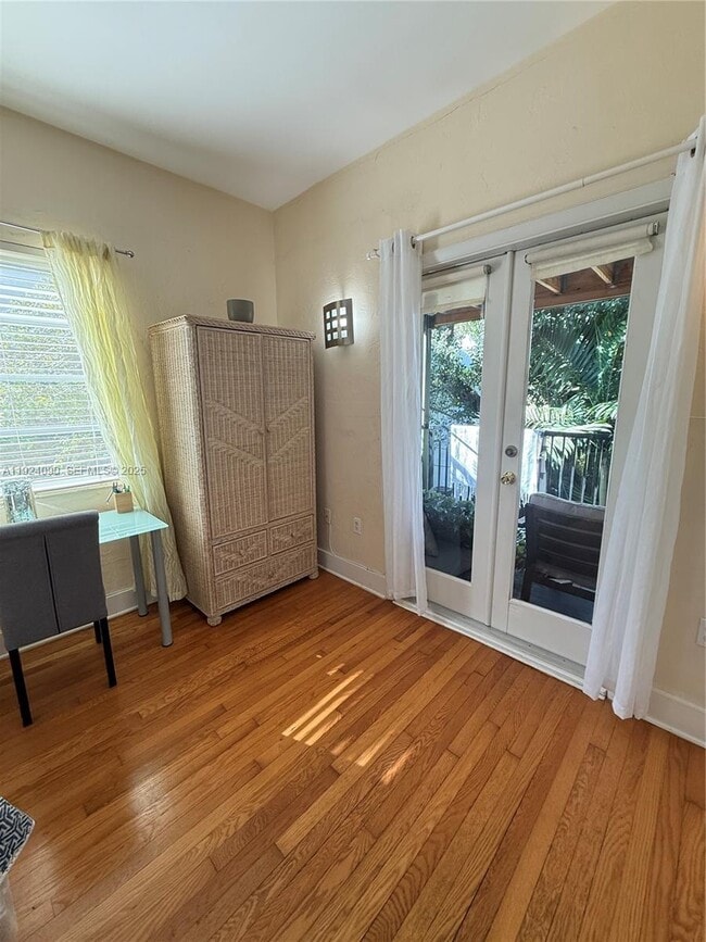 Building Photo - 1550 Jefferson Ave