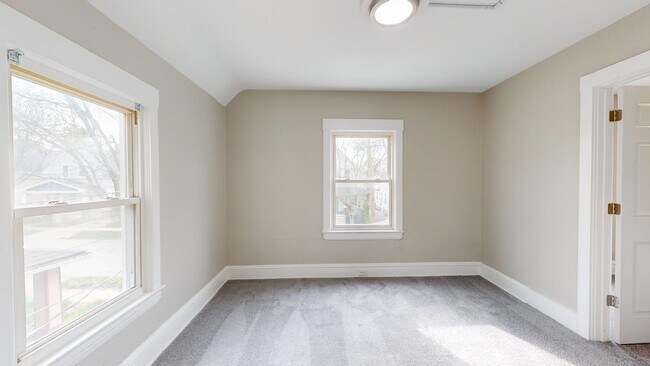 Building Photo - 3609 W.47th St.