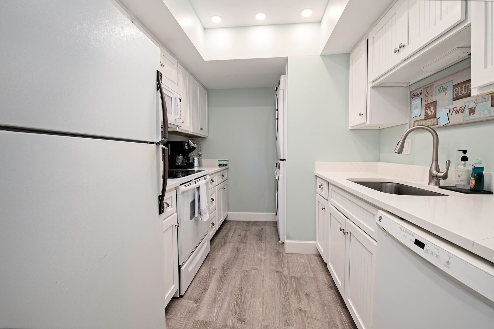 Building Photo - 6300 A1A S