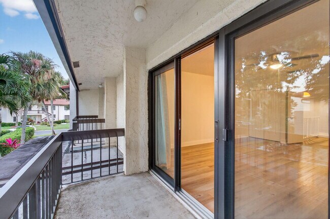 Building Photo - 21682 Cypress Rd