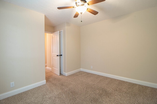 Building Photo - 1398 Bruceton Dr