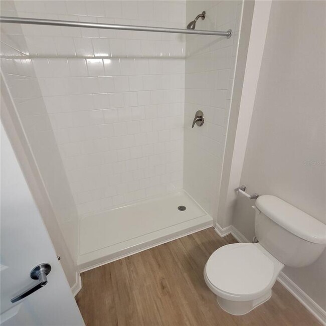 Building Photo - 6515 Brook Village Cove