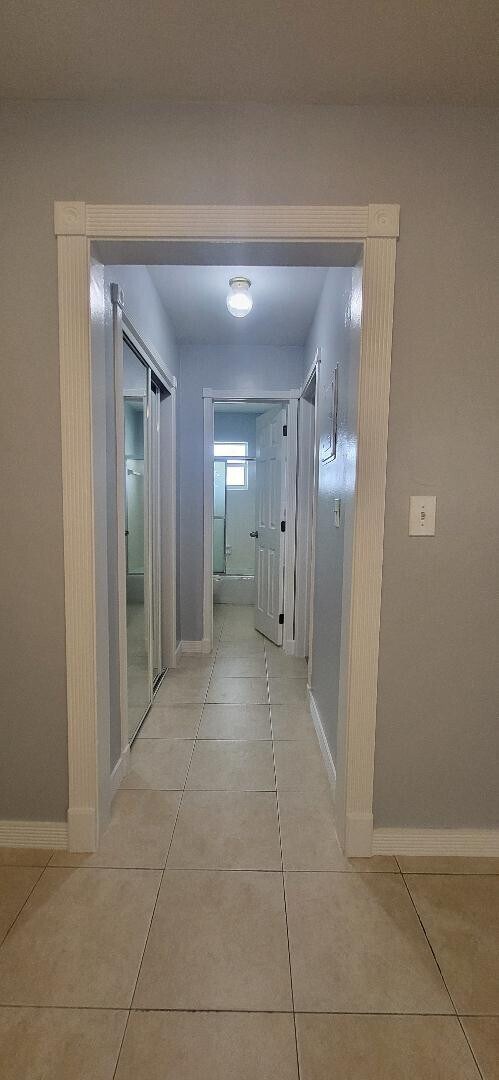 Building Photo - 5240 NE 14th Way