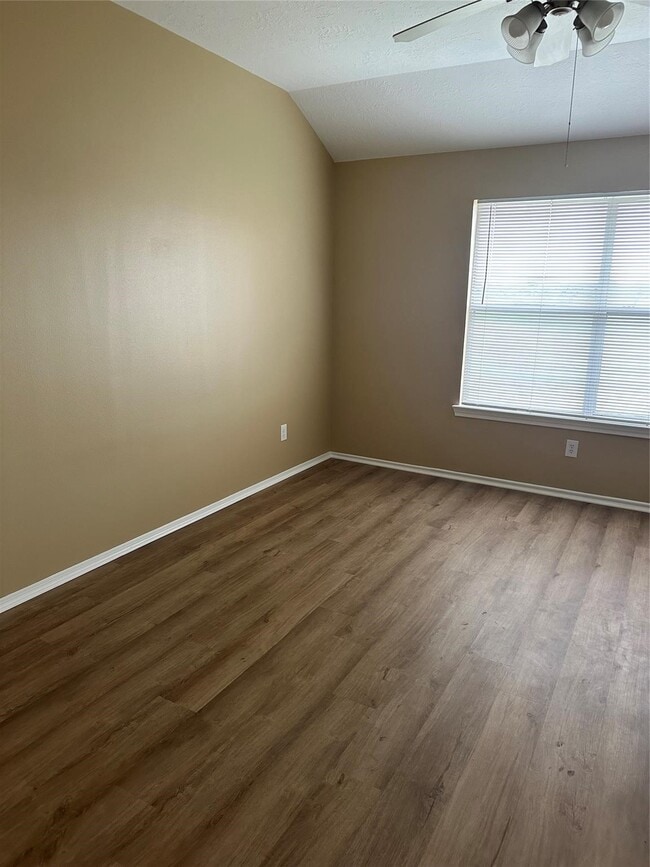 Building Photo - 14404 LILYGATE Ct