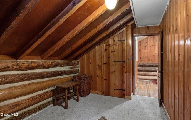 Building Photo - 33 Chuckwagon Trail
