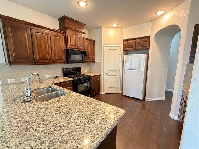Building Photo - 1801 Placitas Trail