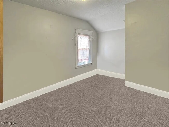 Building Photo - 14809 Darwin Ave