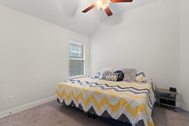Building Photo - 1706 Celebration Ln