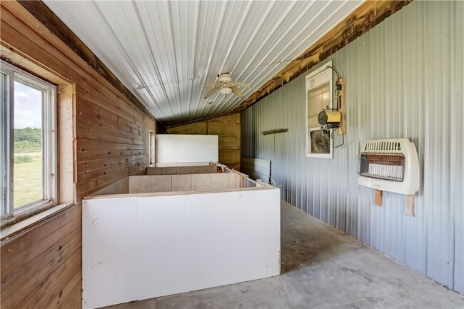 Building Photo - 681 NY-364